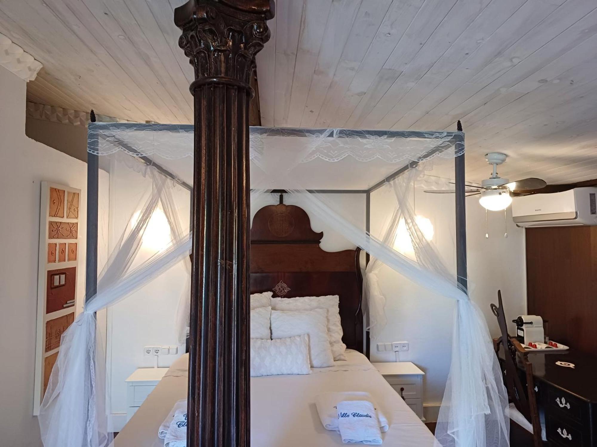Art Villa Claudia L'Ametlla de Mar Dış mekan fotoğraf